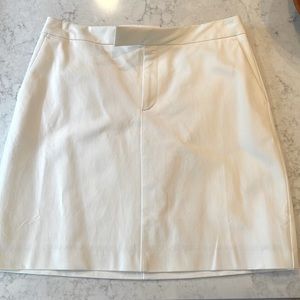 NWT Banana Republic Cream Suiting Skirt Sz6